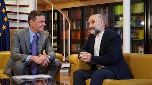 PSOE y BNG aseguran que su acuerdo para la investidura de Sánchez será positivo para Galicia PSOE y BNG aseguran que su acuerdo para la investidura de Sánchez será positivo para Galicia