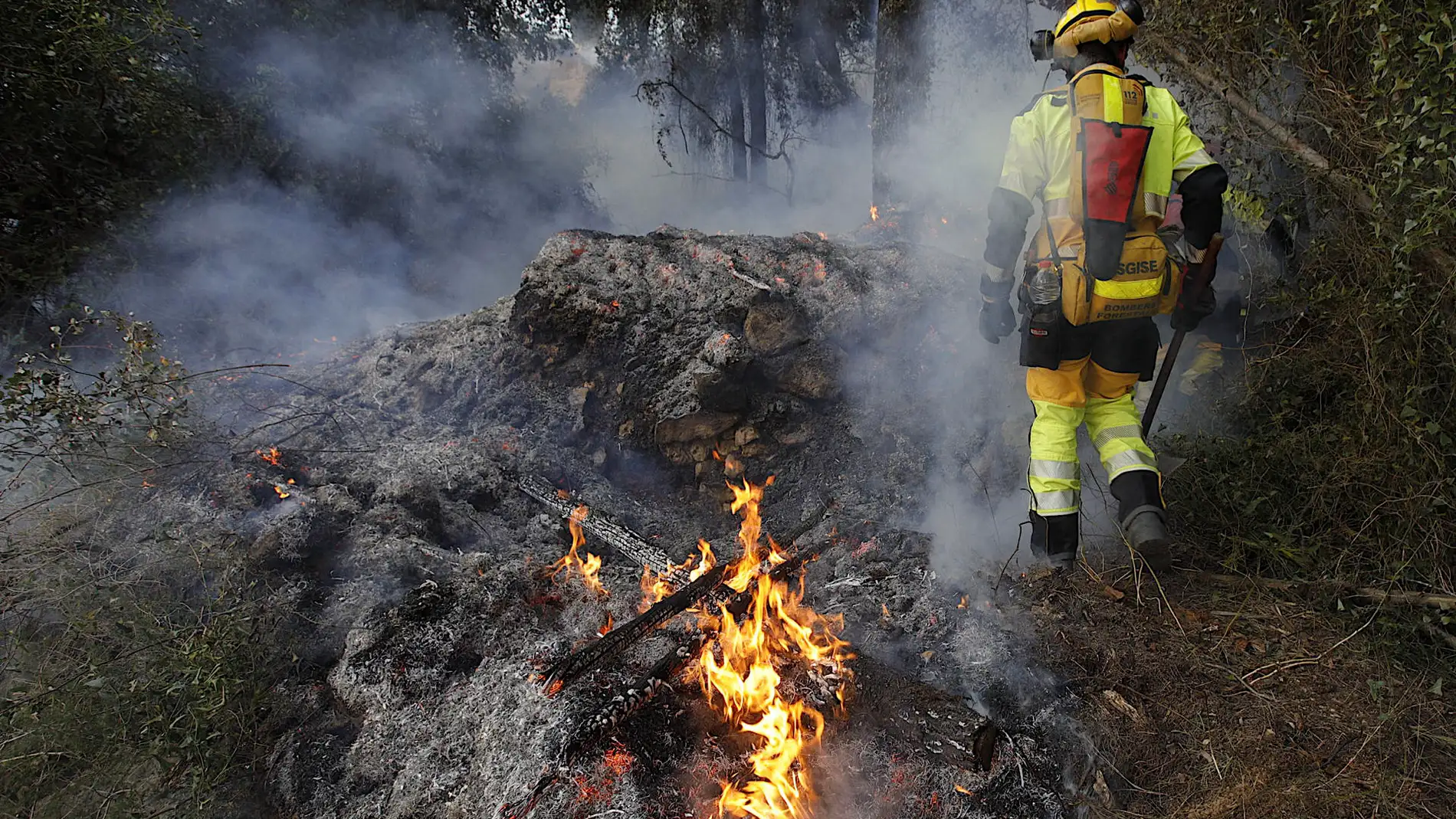 El incendio de Montitxelvo quema ya 2580 hectáreas y apuntan al "factor humano" como posible causa