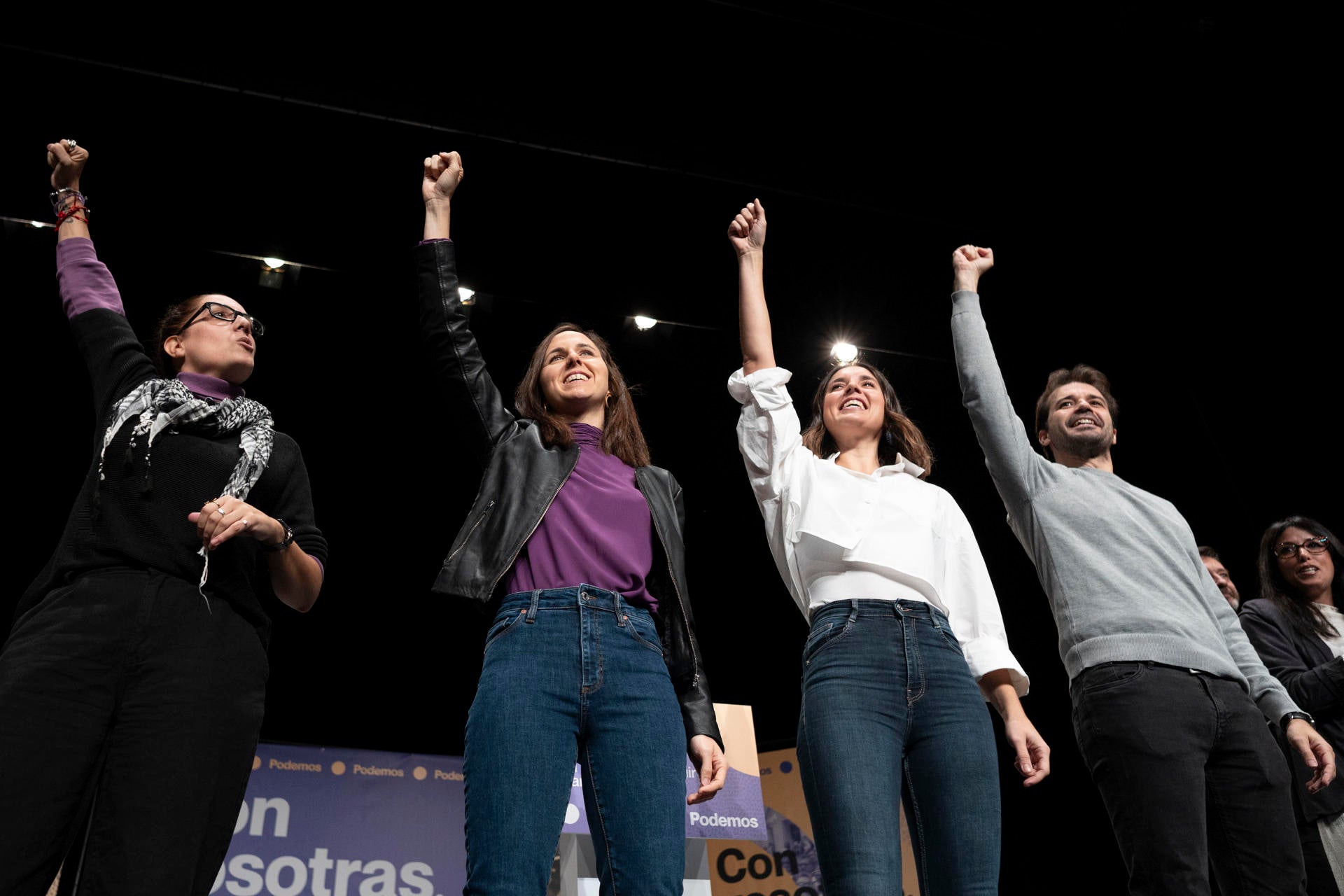 Las bases de Podemos avalan la autonomía del partido frente a Sumar: "Basta ya de faltas de respeto" Las bases de Podemos avalan la autonomía del partido frente a Sumar: "Basta ya de faltas de respeto"