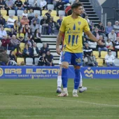 El entrenador del Orihuela CF recuerda que el objetivo del equipo es salvar la categoría El entrenador del Orihuela CF recuerda que el objetivo del equipo es salvar la categoría