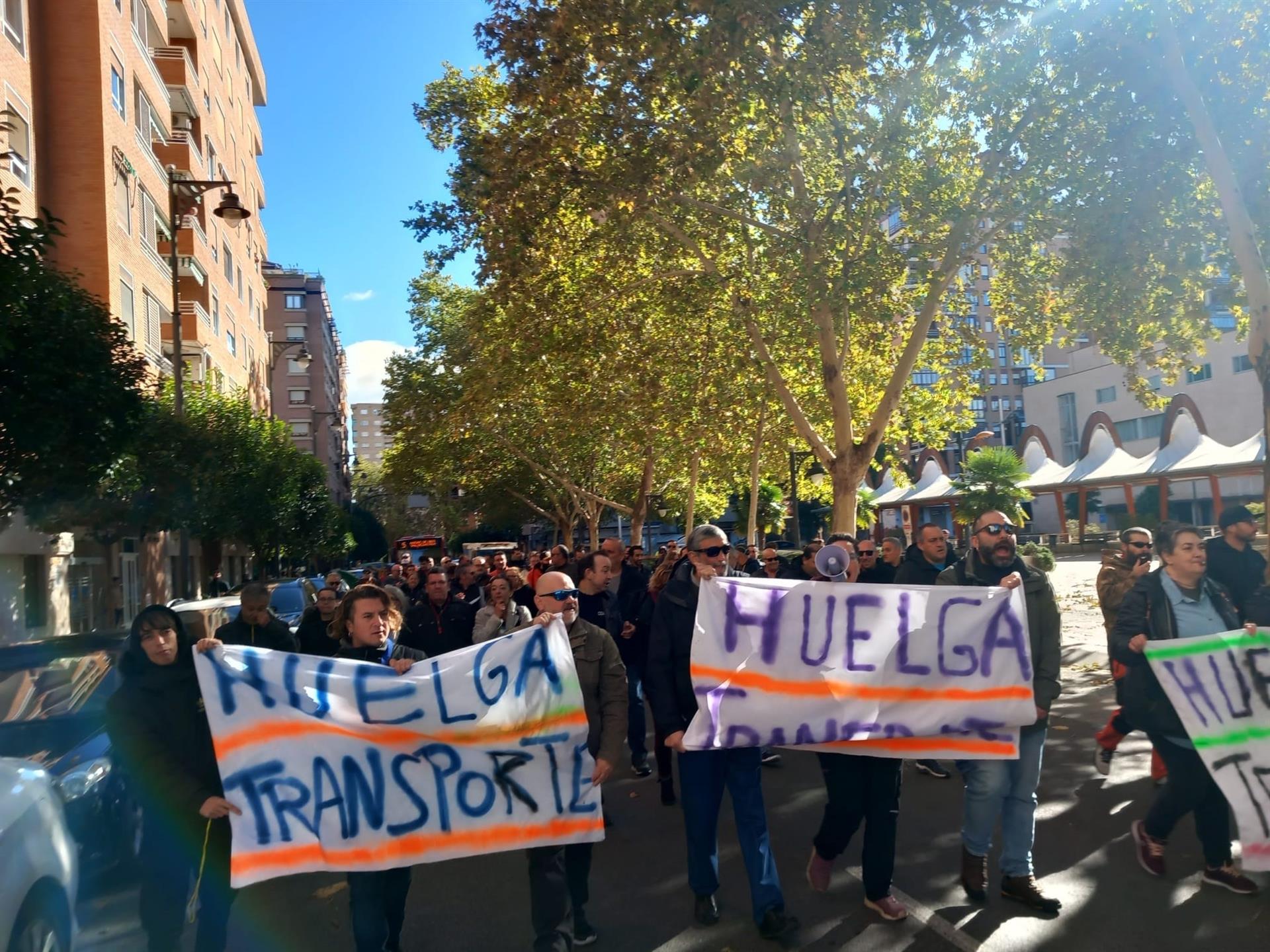 Desconvocada la huelga en el transporte de mercancías Desconvocada la huelga en el transporte de mercancías