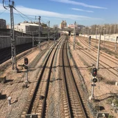 Interrumpida la circulación de trenes entre Córdoba y Jaén por el hallazgo de un cadáver en Alcolea Interrumpida la circulación de trenes entre Córdoba y Jaén por el hallazgo de un cadáver en Alcolea