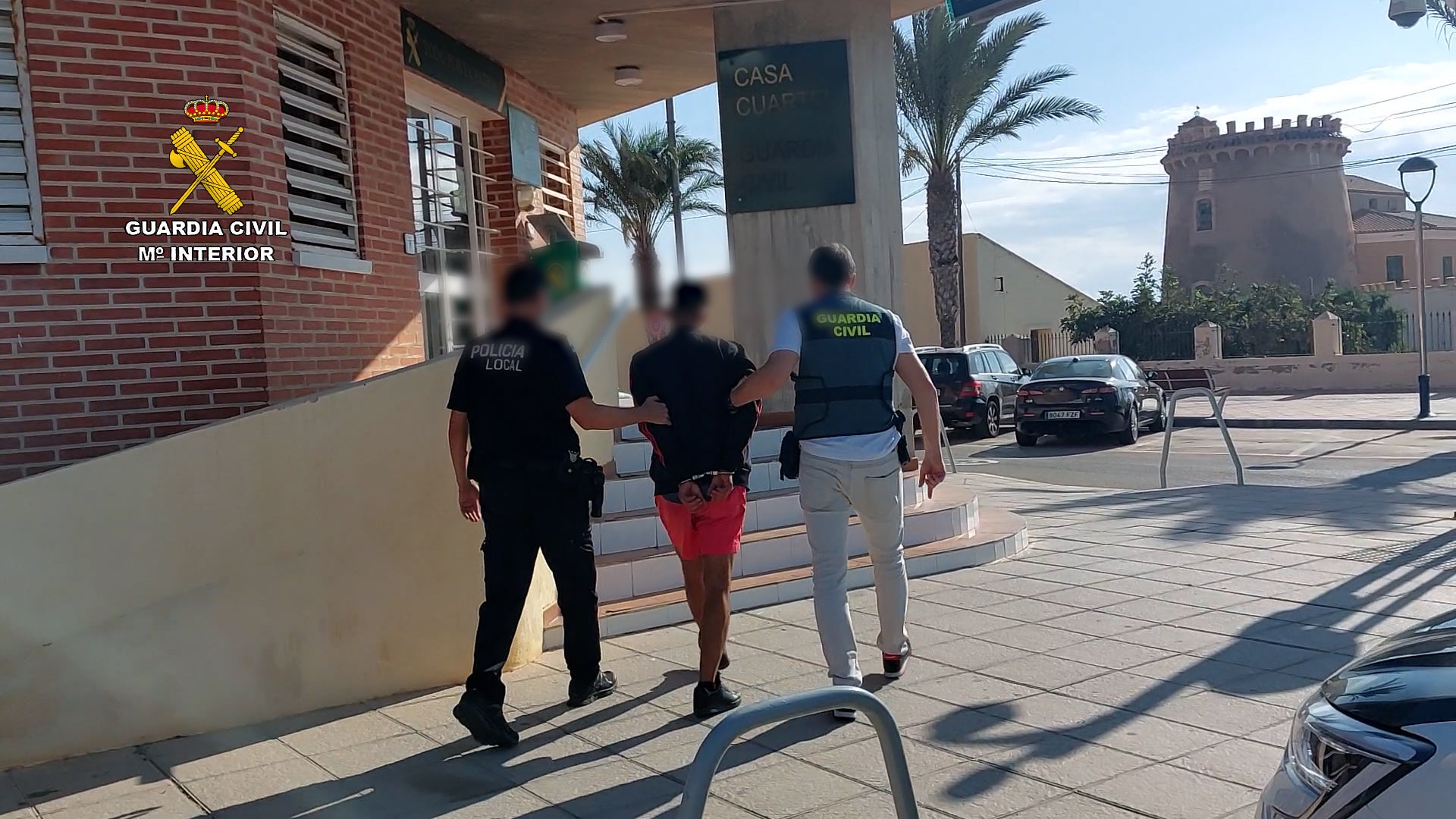 Detienen al presunto autor de una agresión sexual ocurrida en el verano de 2022 en Pilar de la Horadada Detienen al presunto autor de una agresión sexual ocurrida en el verano de 2022 en Pilar de la Horadada