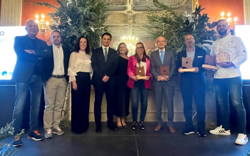 Torrevieja y sus sectores productivos celebraron la gala del comercio local Torrevieja y sus sectores productivos celebraron la gala del comercio local