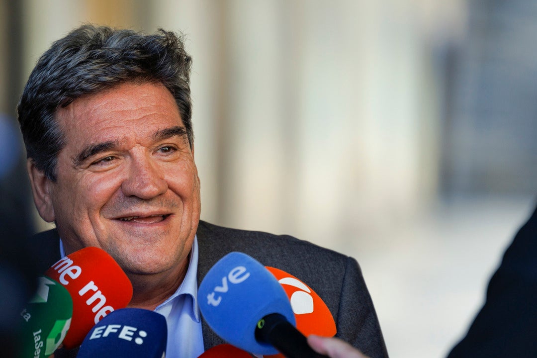 Más empleo, más impuestos o menos pensión: las opciones para reducir el déficit de la Seguridad Social Más empleo, más impuestos o menos pensión: las opciones para reducir el déficit de la Seguridad Social