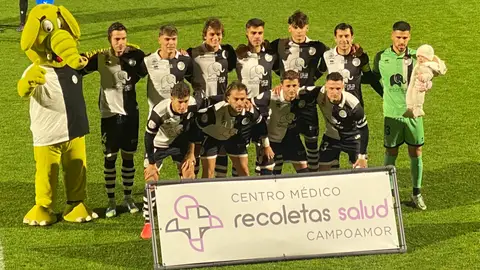Alineación de Unionistas de Salamanca en su último partido Alineación de Unionistas de Salamanca en su último partido
