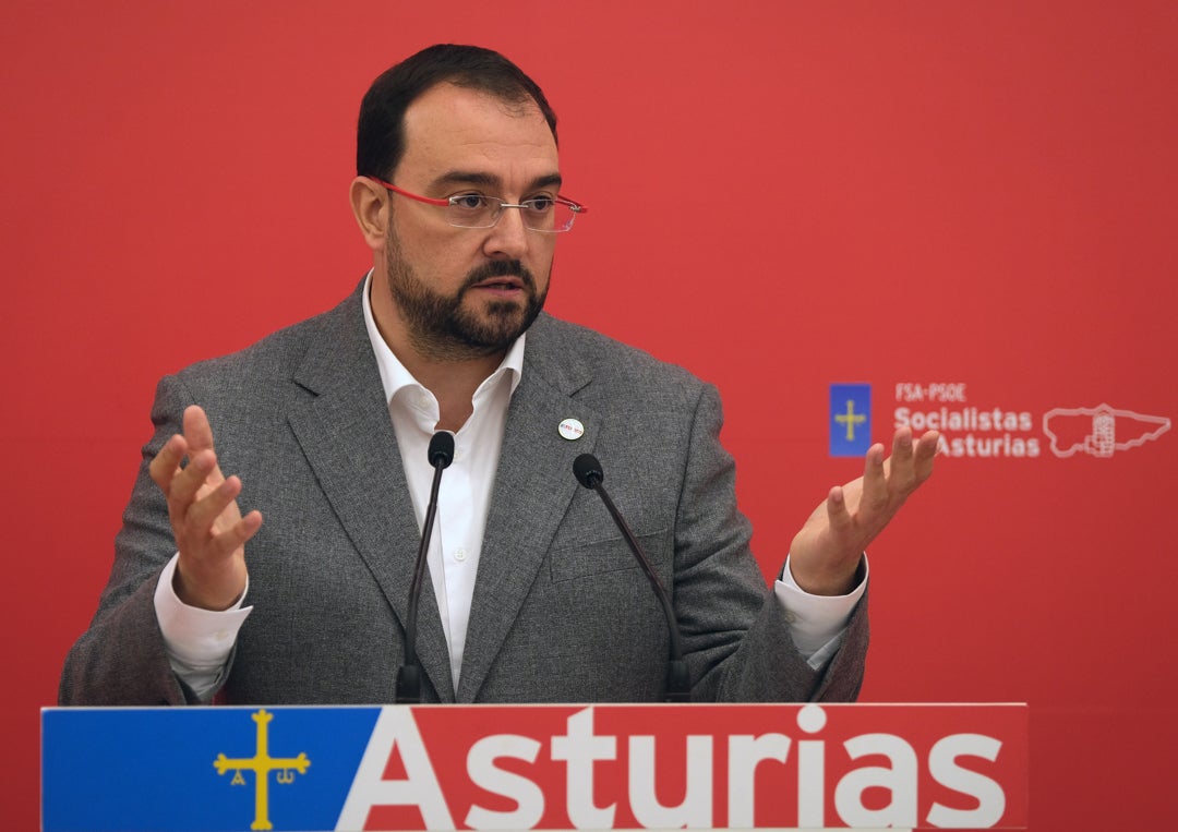 Adrián Barbón, sobre la amnistía: "La garantía de constitucionalidad es fundamental" Adrián Barbón, sobre la amnistía: "La garantía de constitucionalidad es fundamental"