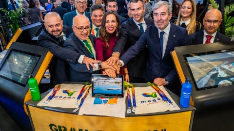 Representantes del Gobierno de Canarias y del Cabildo de Gran Canaria en la WTM de Londres 2023