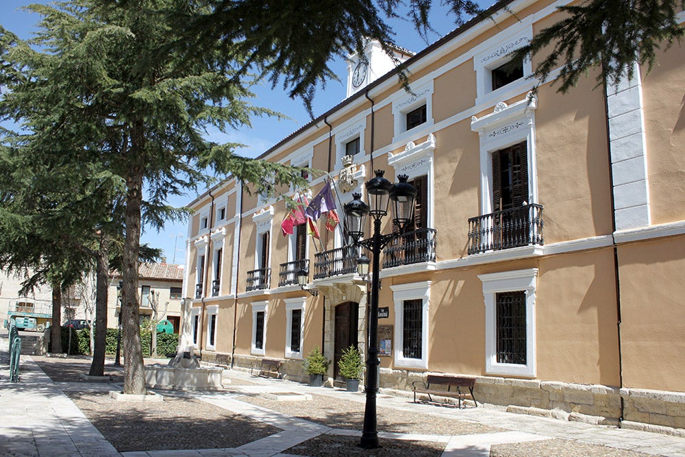 El instituto 'Tierra de Campos' de Paredes de Navas galardonado en los reconocimientos ‘Meninas Castilla y León’ El instituto 'Tierra de Campos' de Paredes de Navas galardonado en los reconocimientos ‘Meninas Castilla y León’
