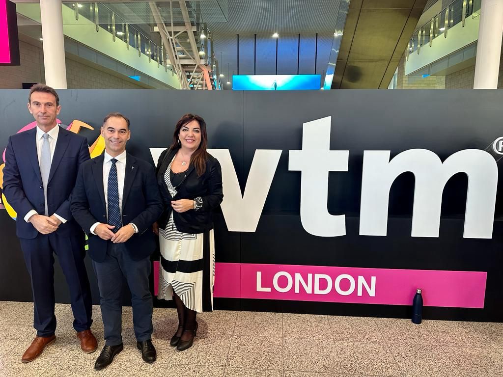 Antonio Lara: "Queremos potenciar la diversidad que se da en nuestro municipio con los tres núcleos urbanos" Antonio Lara: "Queremos potenciar la diversidad que se da en nuestro municipio con los tres núcleos urbanos"