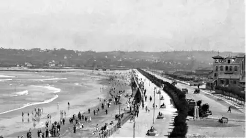 . Paseo del muro de San Lorenzo y avenida de Rufo García Rendueles 1930 . Paseo del muro de San Lorenzo y avenida de Rufo García Rendueles 1930