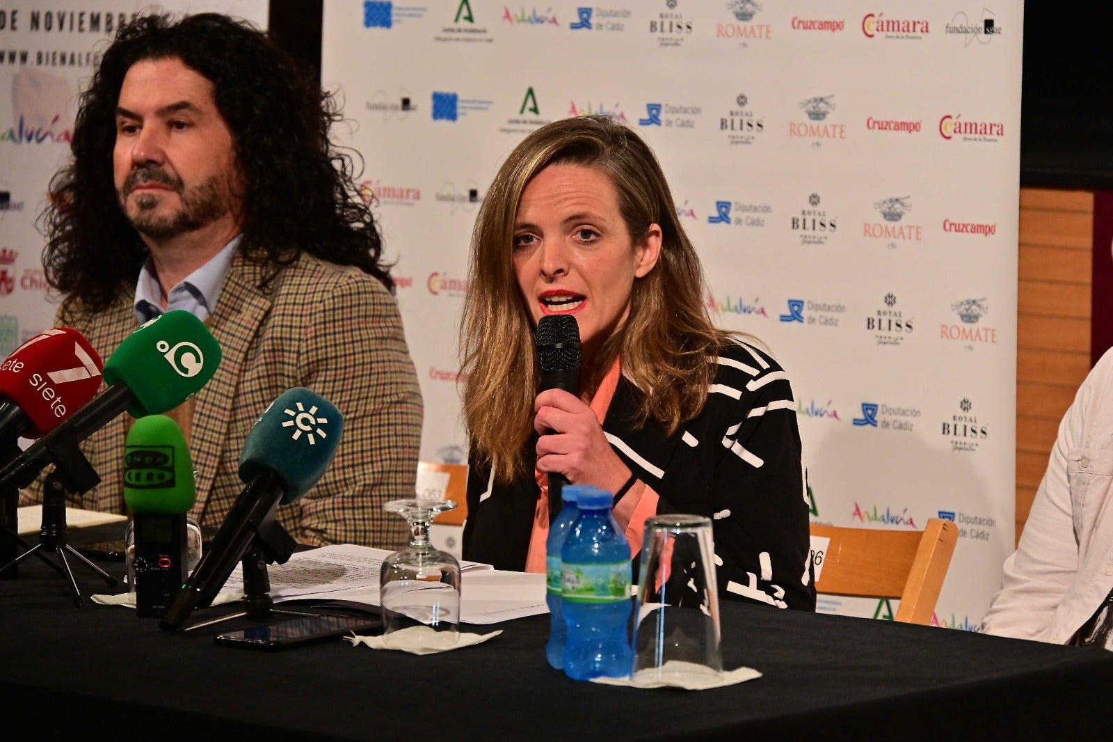 Maite González: "Vamos a empezar por un buen pliego de ayuda a domicilio y luego analizaremos la municipalización" Maite González: "Vamos a empezar por un buen pliego de ayuda a domicilio y luego analizaremos la municipalización"