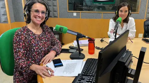 Lara Vivero e Inés Rey En Onda Cero Coruña.