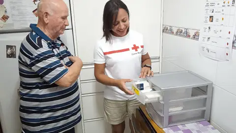 Cruz Roja en su proyecto 'No me olvides'. Cruz Roja en su proyecto 'No me olvides'.
