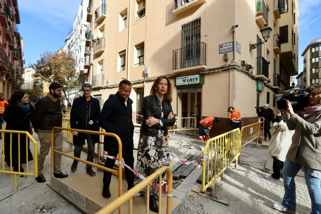 El Ayuntamiento de Zaragoza mejora el alumbrado en Zamoray-Pignatelli El Ayuntamiento de Zaragoza mejora el alumbrado en Zamoray-Pignatelli