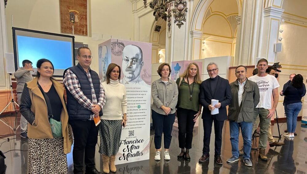 Presentación en Xixona de la exposición 