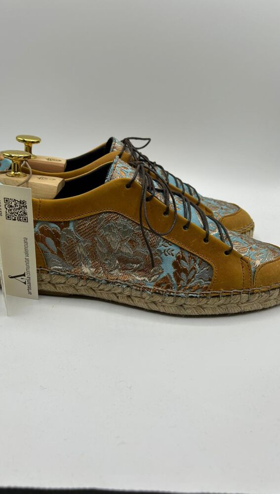 Zapatos "de fallerío"
