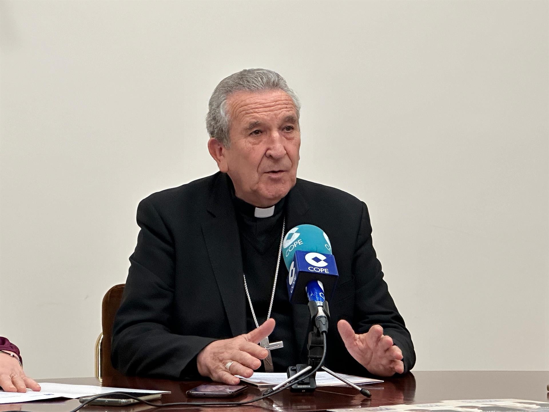 Obispo de Ciudad Real tilda de "fallo" colaborar con el Defensor en el informe sobre abusos: "Discrimina a la Iglesia" Obispo de Ciudad Real tilda de "fallo" colaborar con el Defensor en el informe sobre abusos: "Discrimina a la Iglesia"