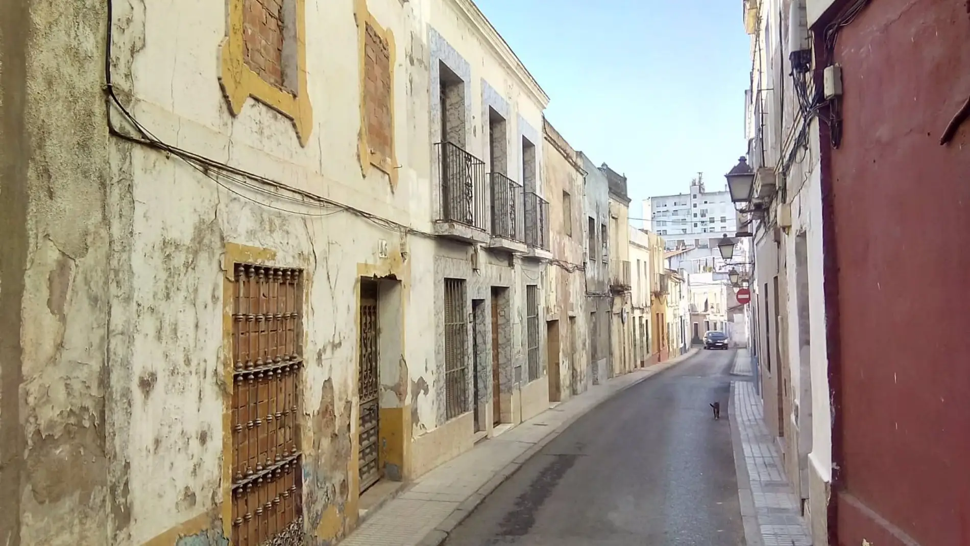 Los vecinos del Casco Antiguo de Badajoz denuncian el abandono del barrio