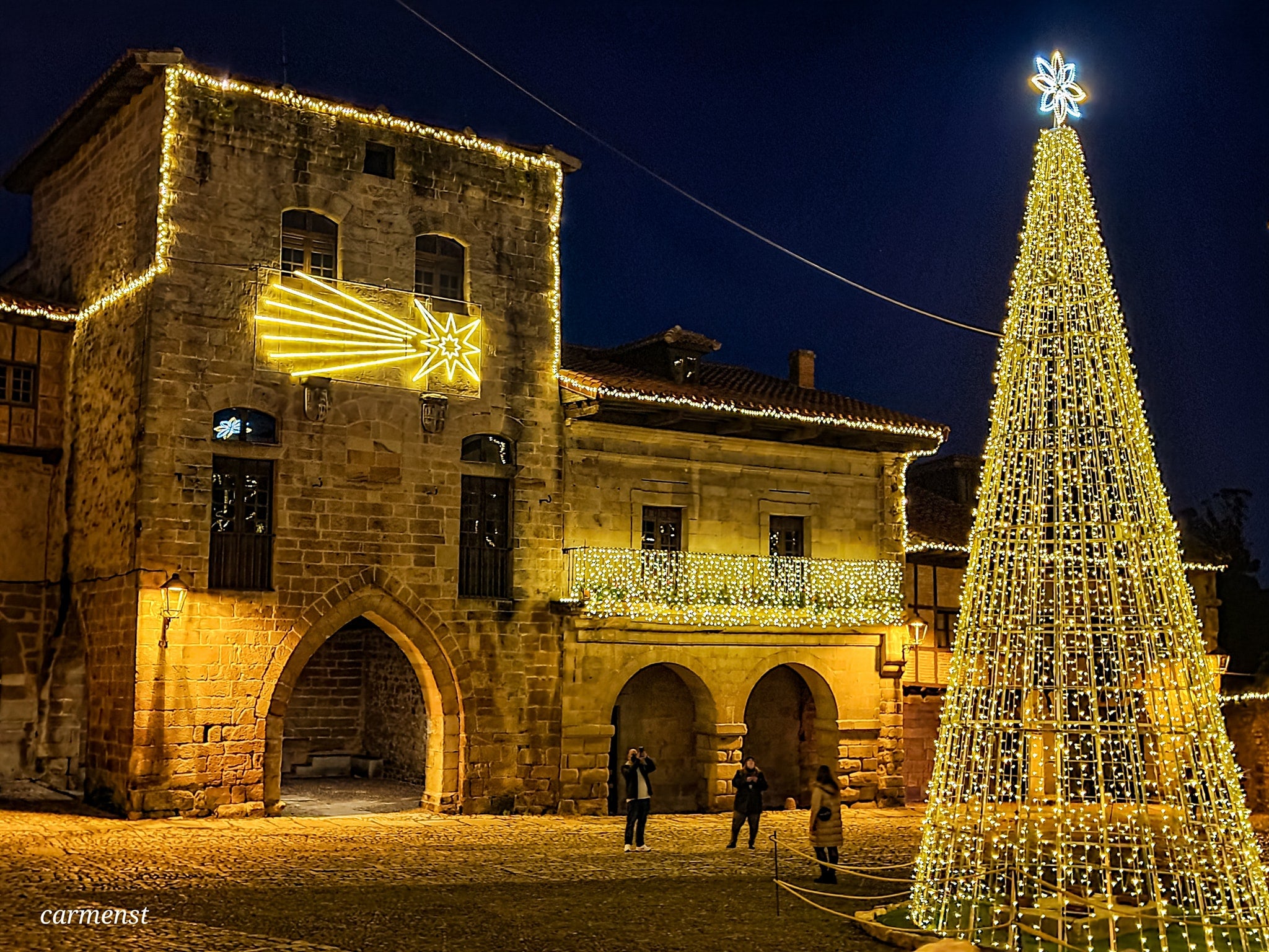 Santillana del Mar quiere celebrar la mejor Navidad de su historia Santillana del Mar quiere celebrar la mejor Navidad de su historia