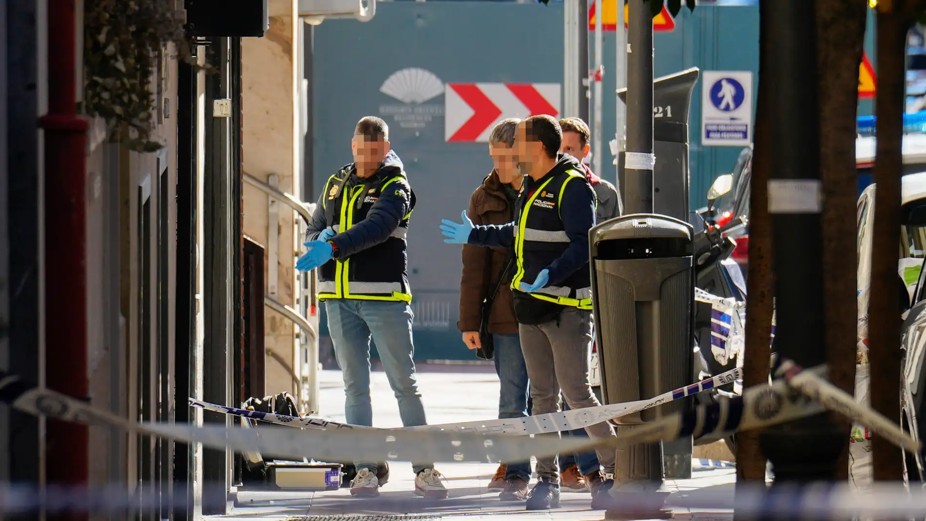 La Policía investiga en el lugar donde el político español Alejo Vidal-Quadras recibió un disparo