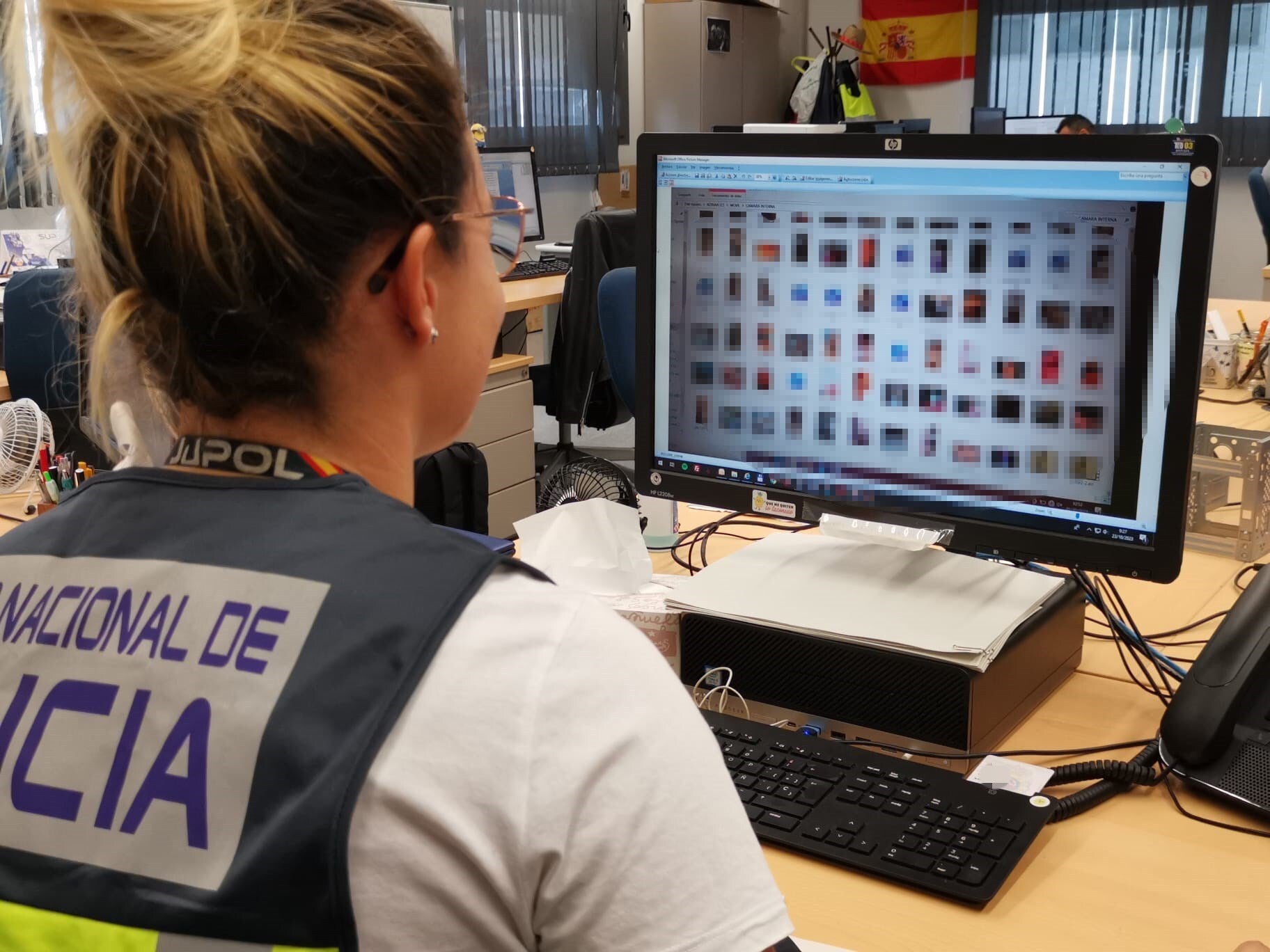 La Policía detiene a 121 personas en una operación contra la pornografía infantil en España La Policía detiene a 121 personas en una operación contra la pornografía infantil en España