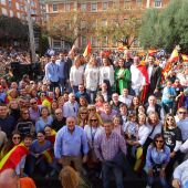 Miles de personas convocadas por el PPCS salen a la calle en Castelló contra la amnistía