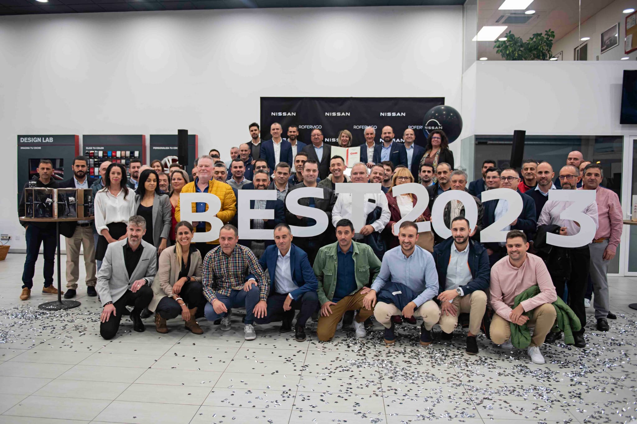 Premio Nissan Global Award al concesionario ROFERVIGO y dentro de su grupo tenemos en Pontevedra a Roipesa Motor. Premio Nissan Global Award al concesionario ROFERVIGO y dentro de su grupo tenemos en Pontevedra a Roipesa Motor.