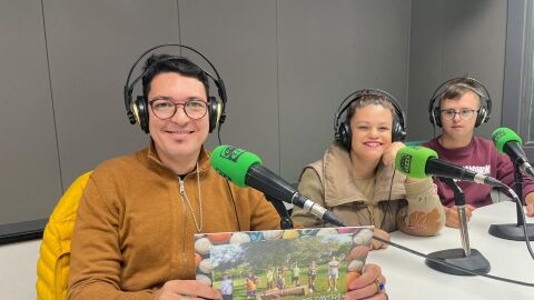 Usuarios de Fundaci&oacute;n Sindrome Down Casrell&oacute;n, Alba, Vicent y Guillermo. 