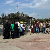 Otros 74 españoles logran abandonar Gaza a través del paso de Rafá