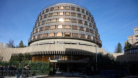 Vista de la fachada del Tribunal Constitucional.