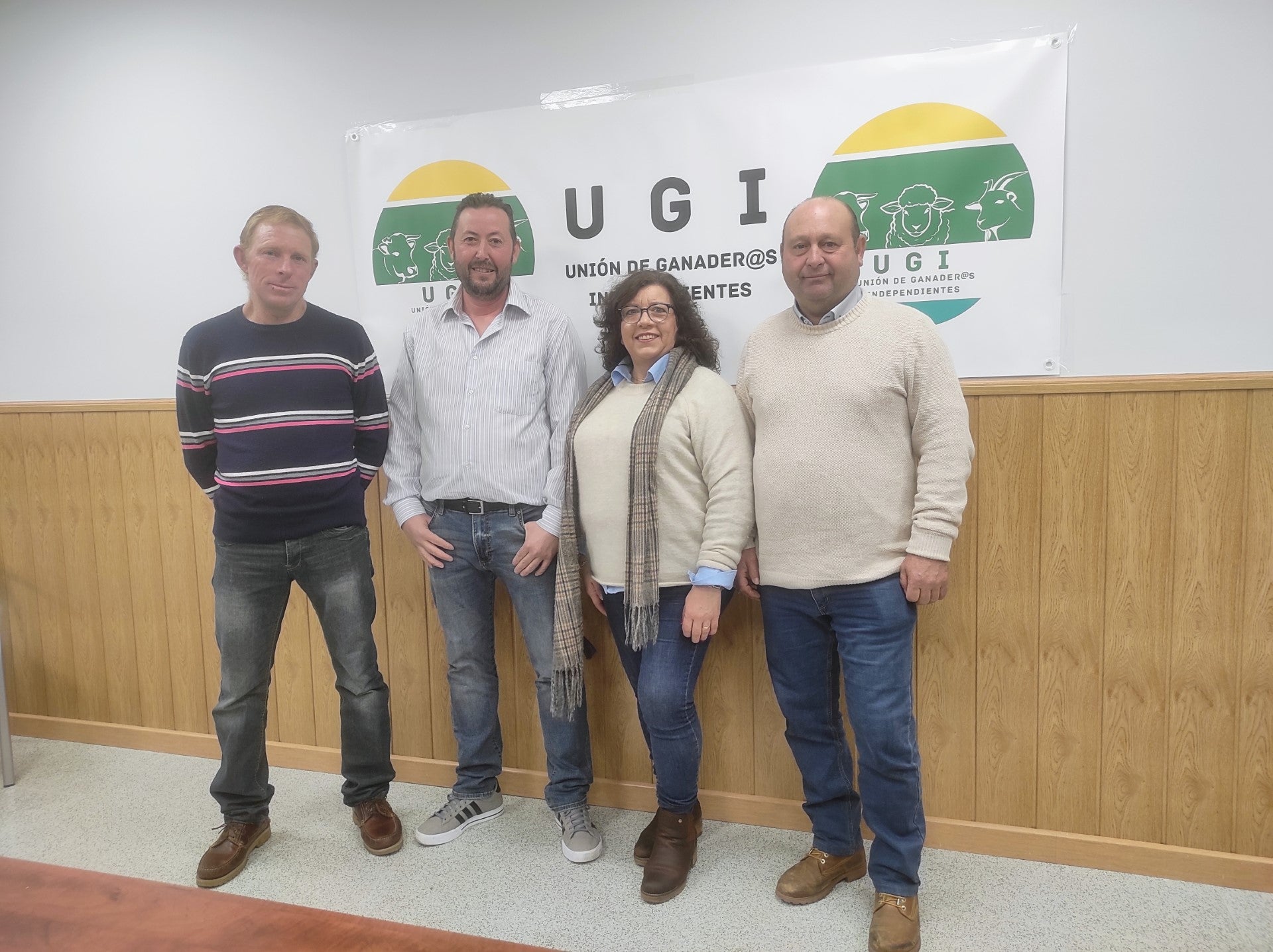 Nace la Unión de Ganader@s Independientes que por ahora aglutina a ganaderos de Ciudad Real y Toledo Nace la Unión de Ganader@s Independientes que por ahora aglutina a ganaderos de Ciudad Real y Toledo