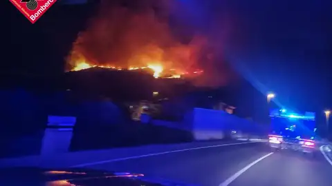 Incendio en la Sierra de Segaria Incendio en la Sierra de Segaria