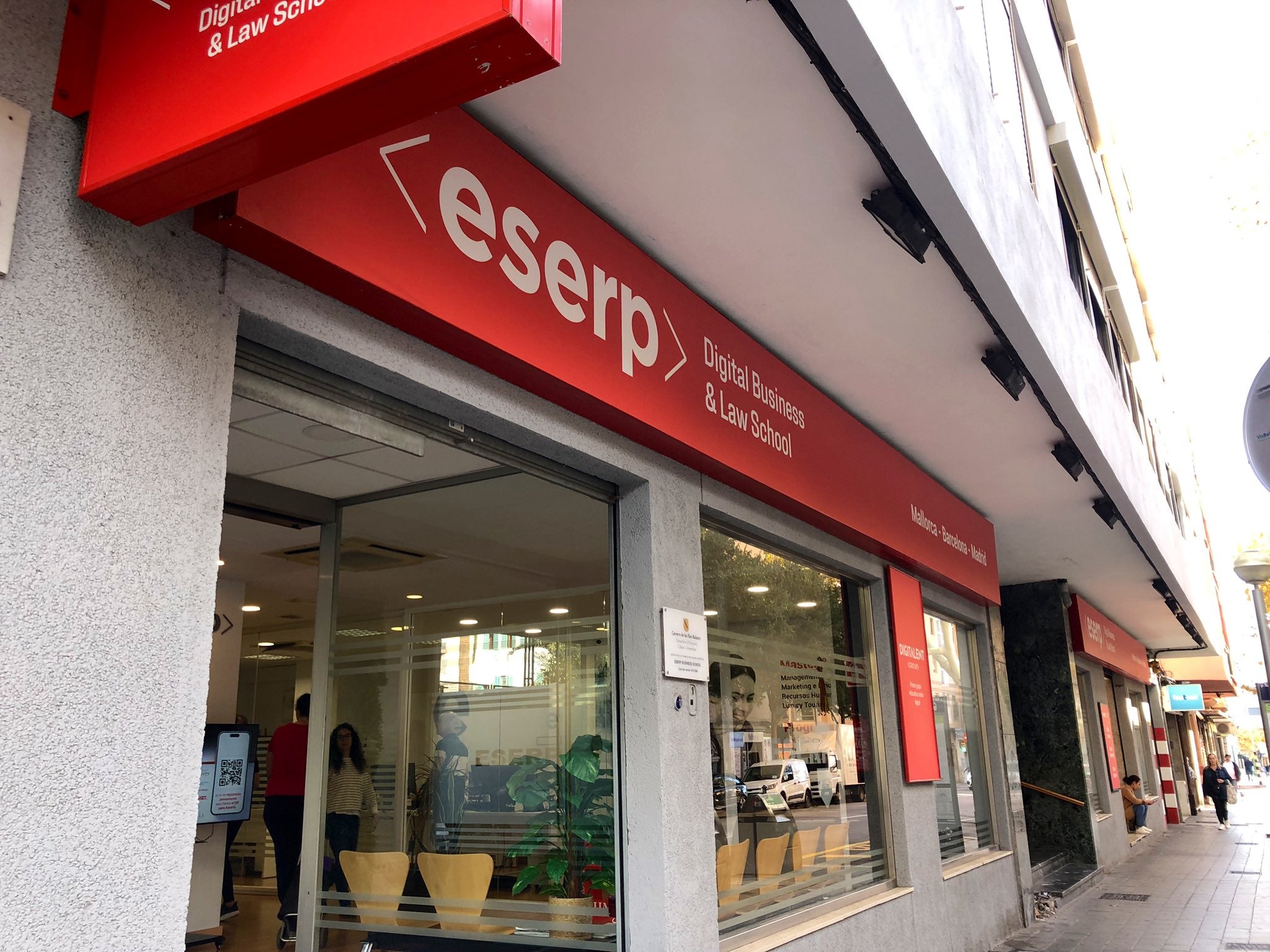 El 97% de los alumnos de ESERP Digital Business School encuentra un trabajo El 97% de los alumnos de ESERP Digital Business School encuentra un trabajo