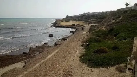 La zona más meridional de la playa de San Juan sufre un importante retroceso La zona más meridional de la playa de San Juan sufre un importante retroceso