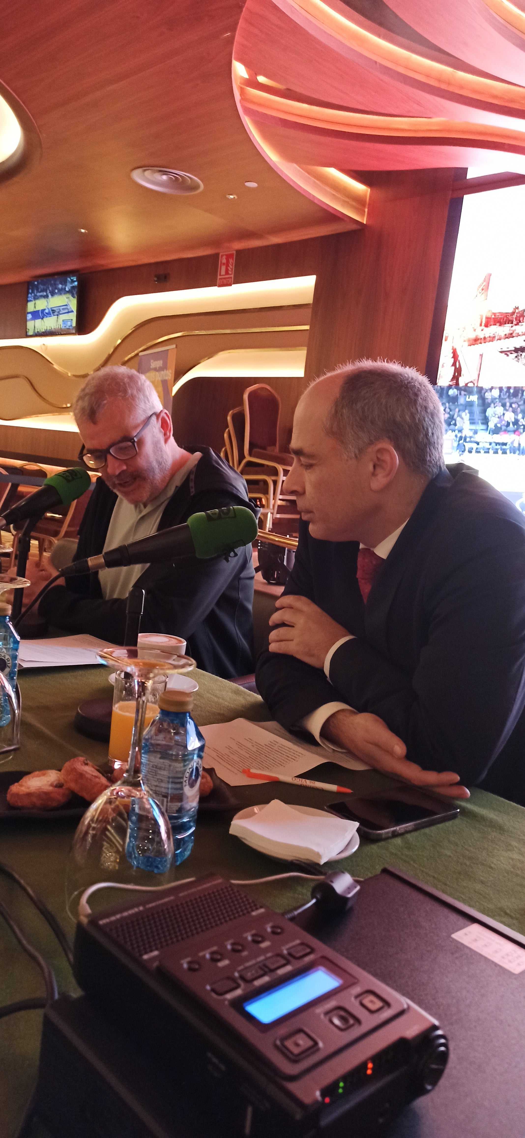 Los Desayunos del Casino de Vigo 16/11/2023 Los Desayunos del Casino de Vigo 16/11/2023