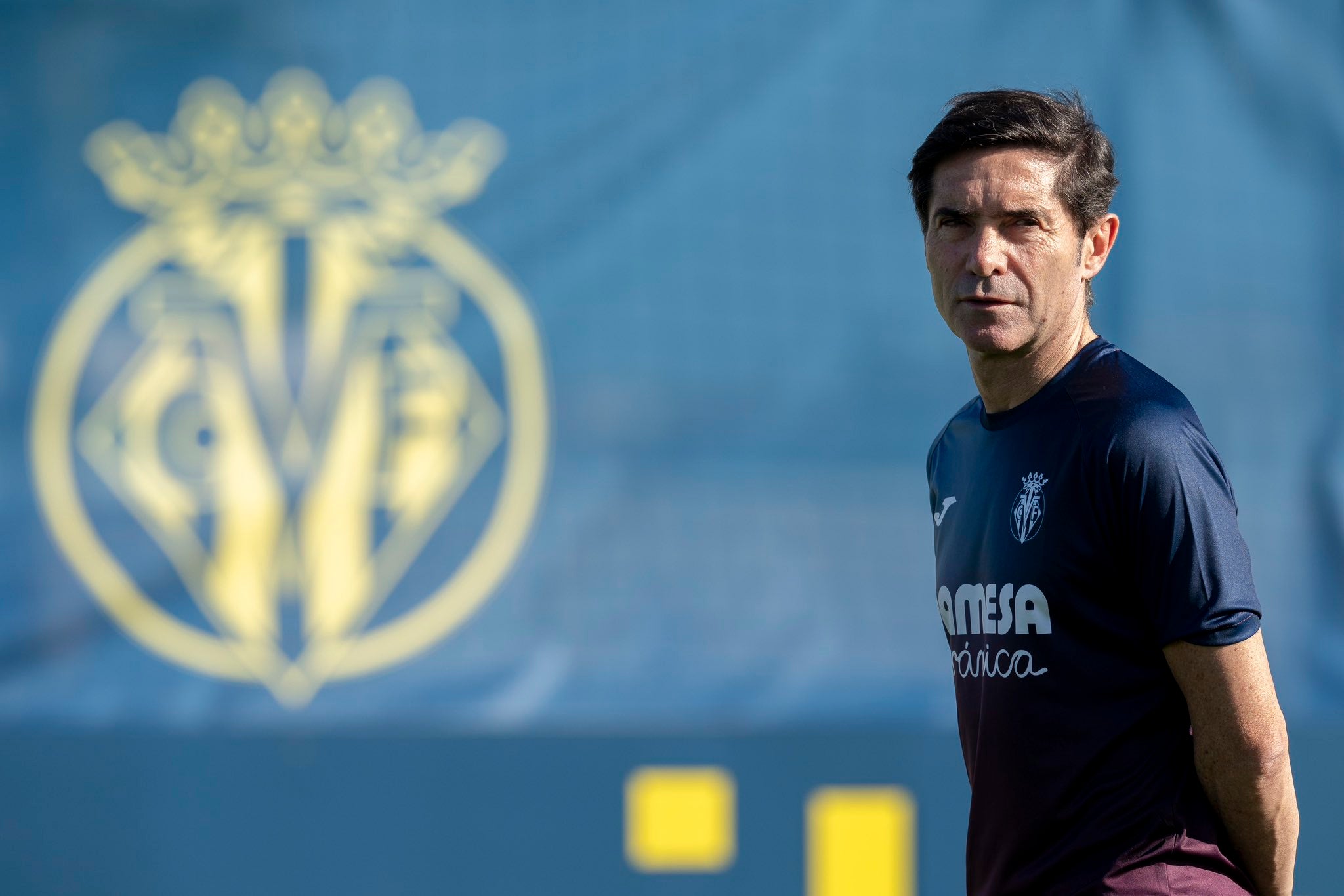 A Marcelino se le acumulan los problemas A Marcelino se le acumulan los problemas