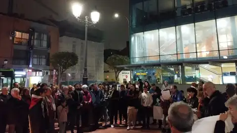 Concentración por la paz en Torrejón de Ardoz Solidaridad con el pueblo palestino