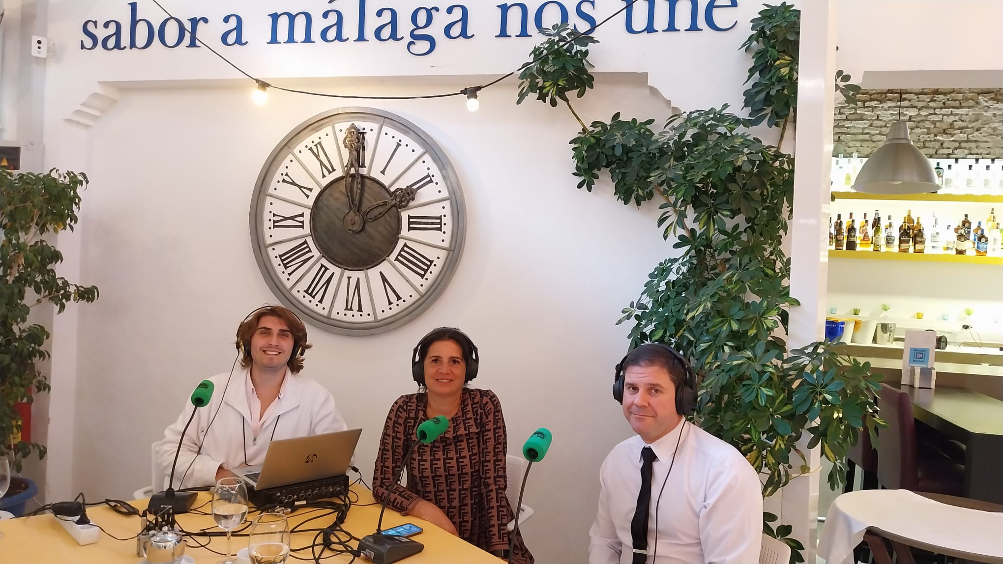 Visitamos el Mercado Gourmet Sabor a Málaga en Torremolinos Visitamos el Mercado Gourmet Sabor a Málaga en Torremolinos