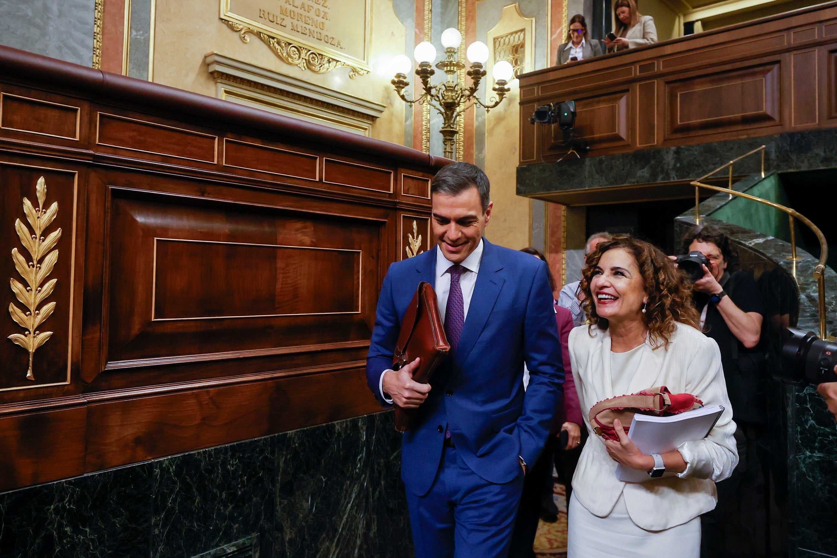 Pedro Sánchez guarda con hermetismo la configuración del nuevo Gobierno Pedro Sánchez guarda con hermetismo la configuración del nuevo Gobierno