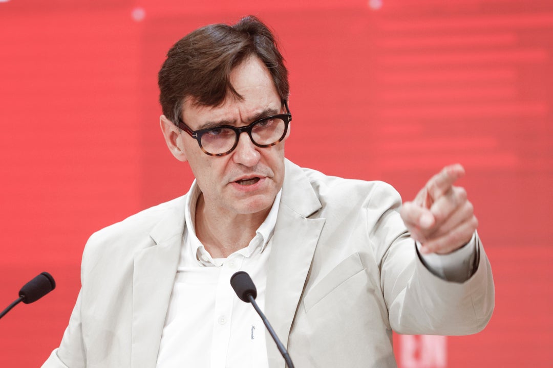 Illa ve "lógico" que el PSOE incluya la amnistía en su proyecto para normalizar la situación en Cataluña Illa ve "lógico" que el PSOE incluya la amnistía en su proyecto para normalizar la situación en Cataluña