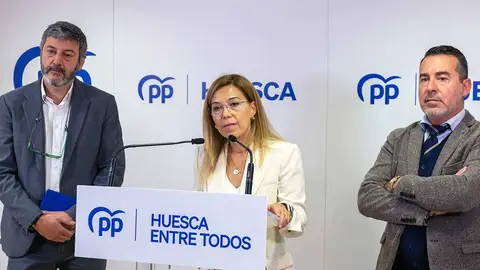 Alós: "Sánchez no ha obtenido apoyos, los ha comprado con el dinero de todos" Alós: "Sánchez no ha obtenido apoyos, los ha comprado con el dinero de todos"