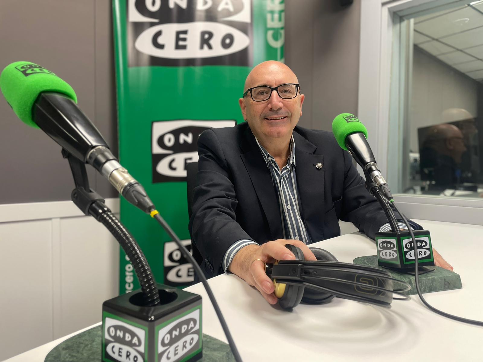 Eduardo Ruíz : Caminando hacia el 31 Eduardo Ruíz : Caminando hacia el 31