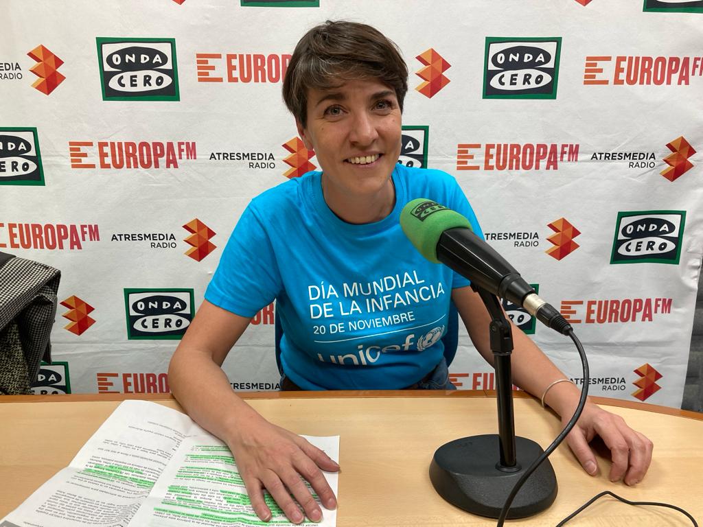 En Castilla y León, 1 de cada 3 niños y niñas vive en riego de pobreza o exclusión. En Castilla y León, 1 de cada 3 niños y niñas vive en riego de pobreza o exclusión.