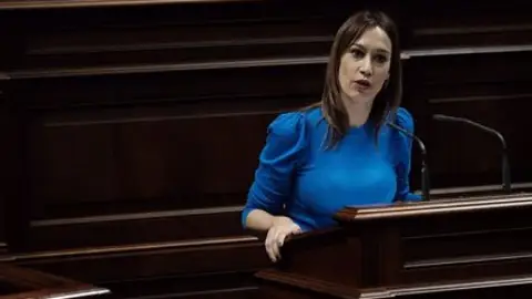 Nira Fierro Nira Fierro