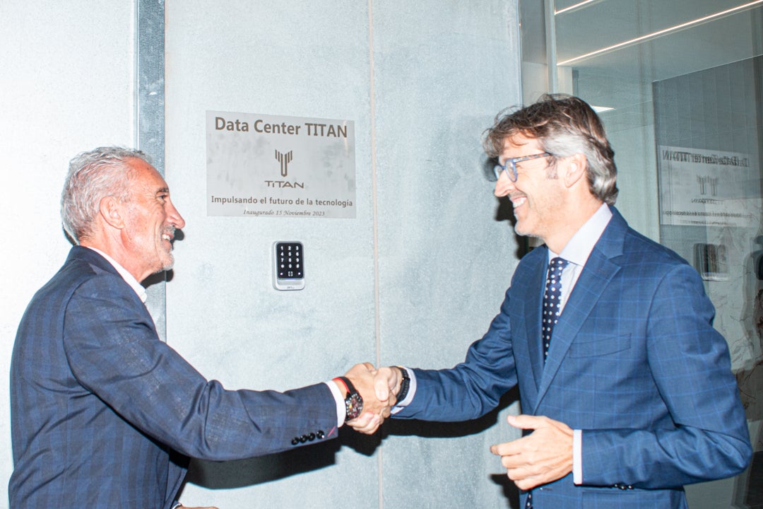 Titán 'la nube' murciana que va a revolucionar la tecnología y conectividad Titán 'la nube' murciana que va a revolucionar la tecnología y conectividad