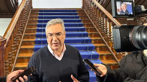 A Deputación engade 1 millón de euros máis ao novo plan de financiamento A Deputación engade 1 millón de euros máis ao novo plan de financiamento