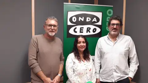 José Infante y Merce Molina con Juan Carlos Fresneda en Onda Cero Alicante José Infante y Merce Molina con Juan Carlos Fresneda en Onda Cero Alicante