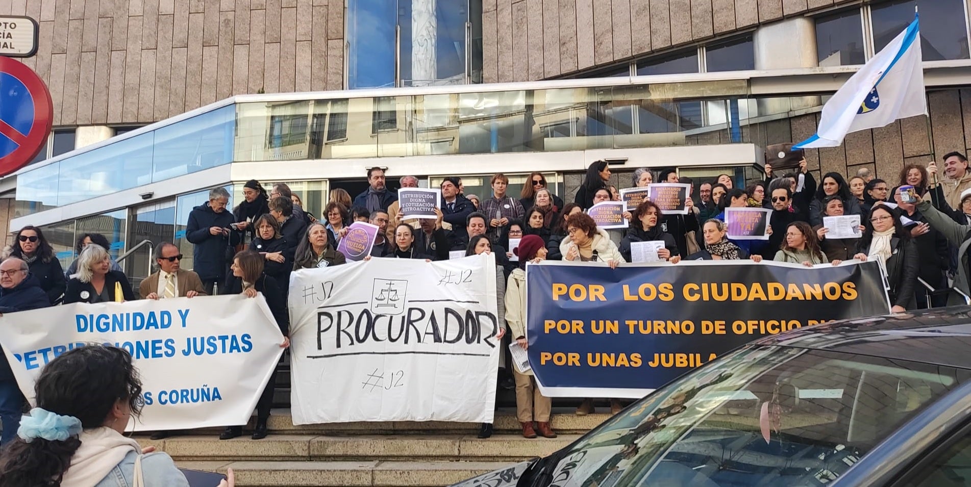Rosa Lozano: "Queremos que se nos reconozca que estamos trabajando para la Administración y otros derechos laborales" Rosa Lozano: "Queremos que se nos reconozca que estamos trabajando para la Administración y otros derechos laborales"