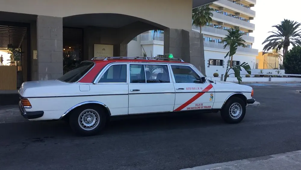 Se lo conoce como 'Dominguito' y es el taxi de Gran Canaria con el récord mundial de kilómetros
